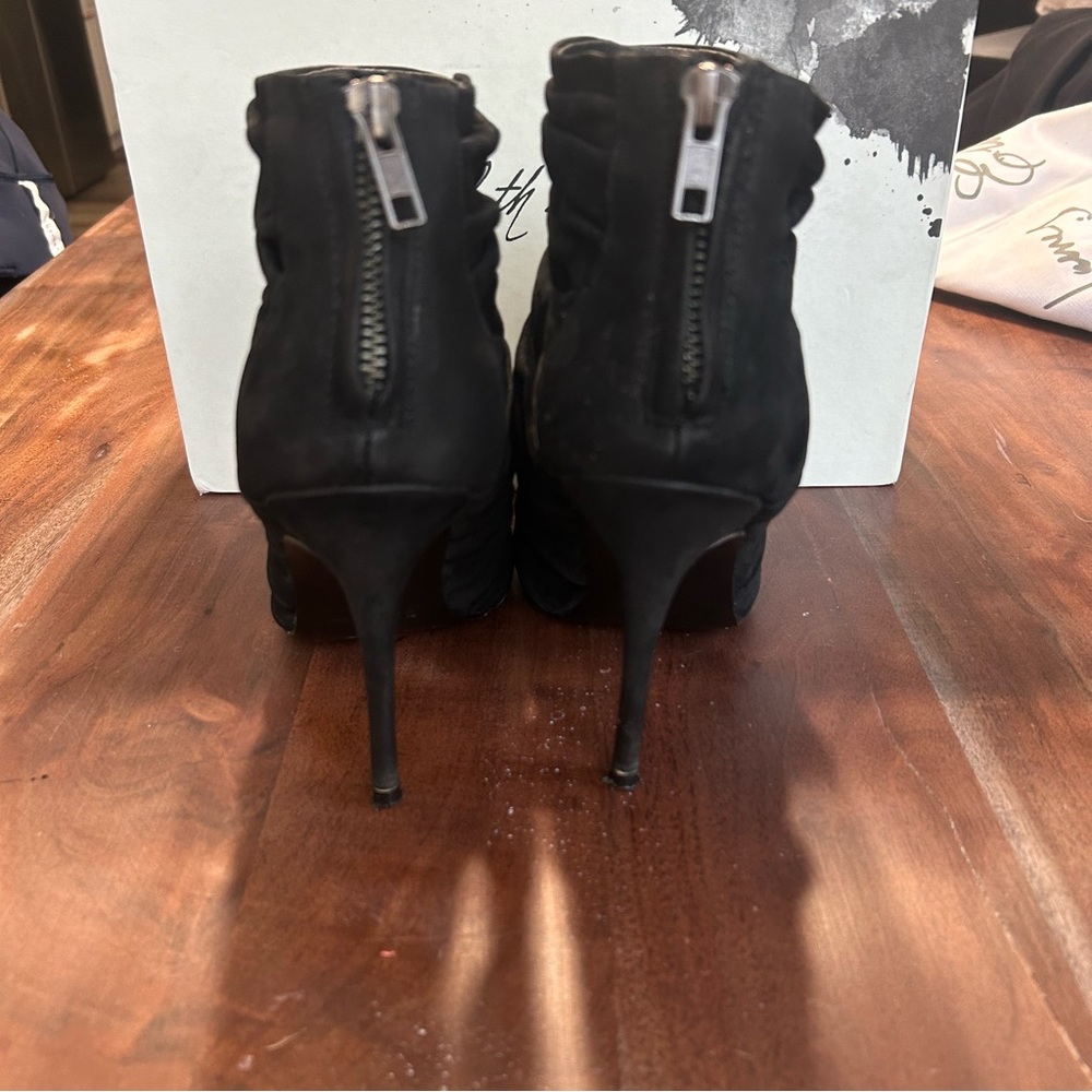 Elizabeth and James Rinna bootie - Picture 4 of 8